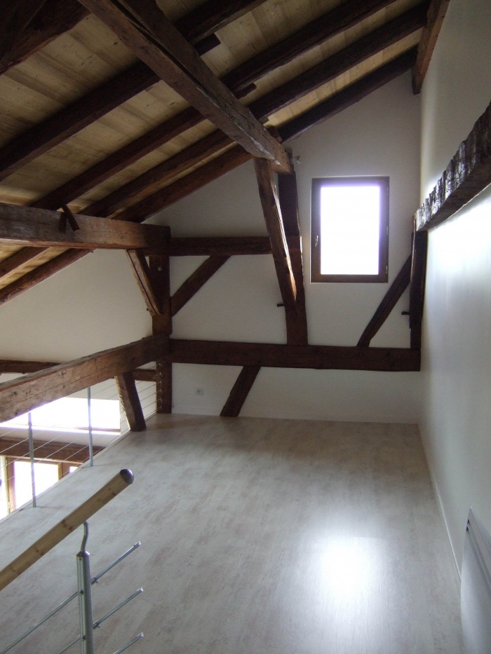 Immeuble Viret : Mezzanine appartement R+2